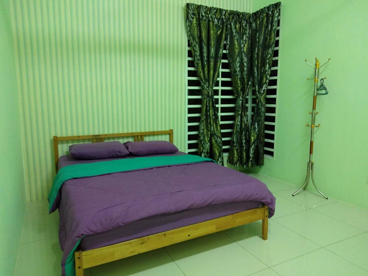 Seri Homestay 293 숭가이페타니 외부 사진