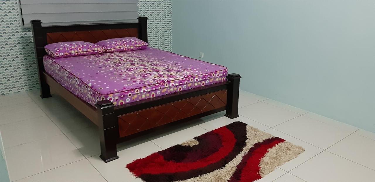 Seri Homestay 293 숭가이페타니 외부 사진